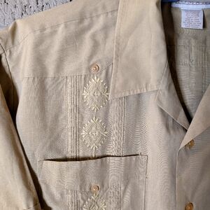 Classic vintage 4-pocket Guayabera - khaki